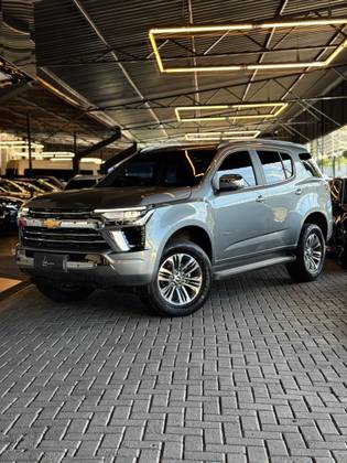 CHEVROLET TRAILBLAZER 2.8 16V TURBO DIESEL HIGH COUNTRY 7L 4X4 AUTOMÁTICO